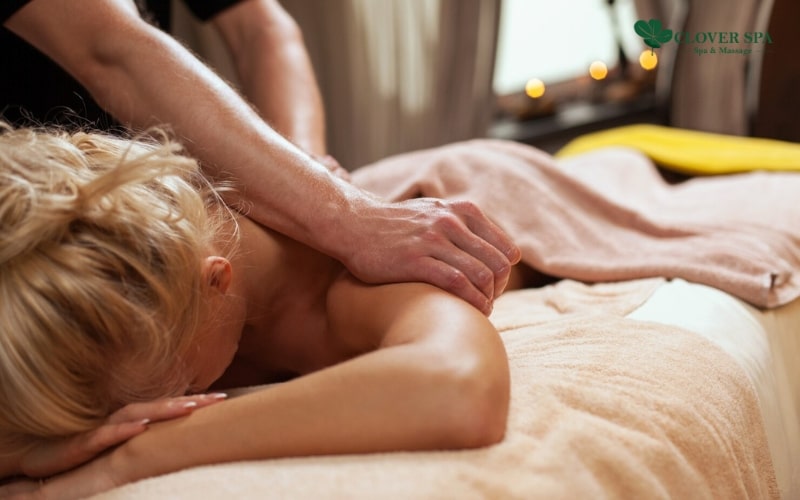 Khám phá sự sảng khoái của Massage Thuỵ Điển tại Clover Spa