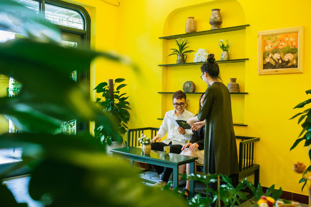 ốc massage - dịch vụ chỉ có tại Clover spa
